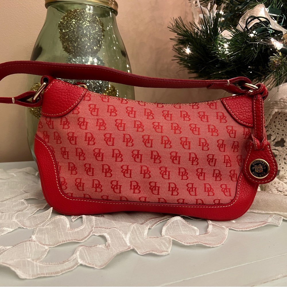 Red Dooney & Bourke in Like New Condition